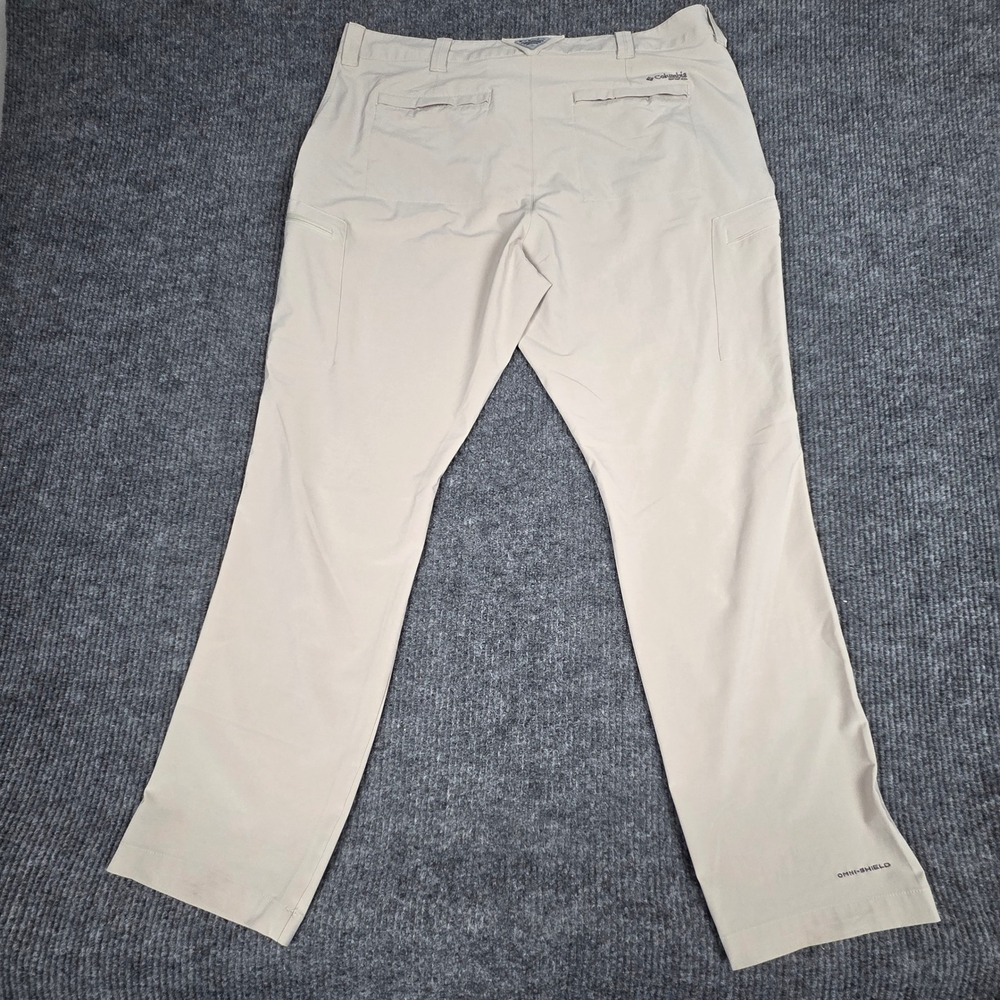 Columbia Men's Cargo Hiking Pants Beige Outdoor Utility Size 36x32